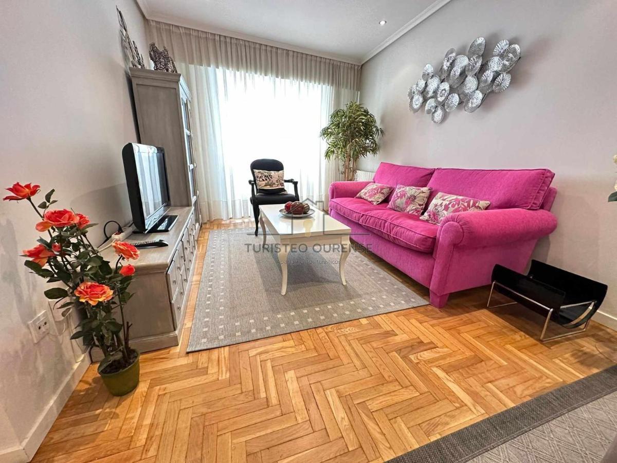 O Refuxio De Santo Domingo Apartment Ourense Ngoại thất bức ảnh